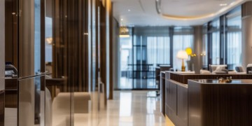 济南物业前台工资高吗？